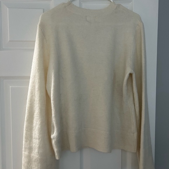H&M Cream Crew Neck Sweater - Picture 2 of 3